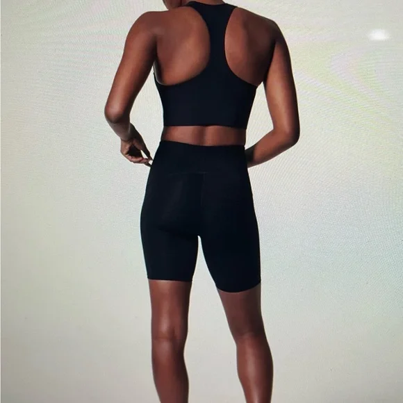 SPANX Every Wear Bike Shorts With Pockets Women's Size Small in Black